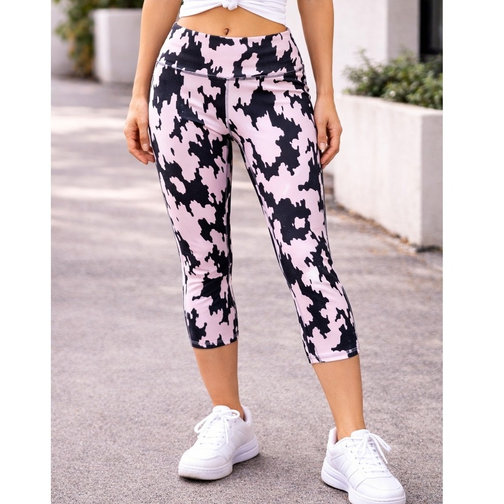 The North Face Womens FlashDry‎ Pink Abstract Camo Cropped Leggings Size S Small